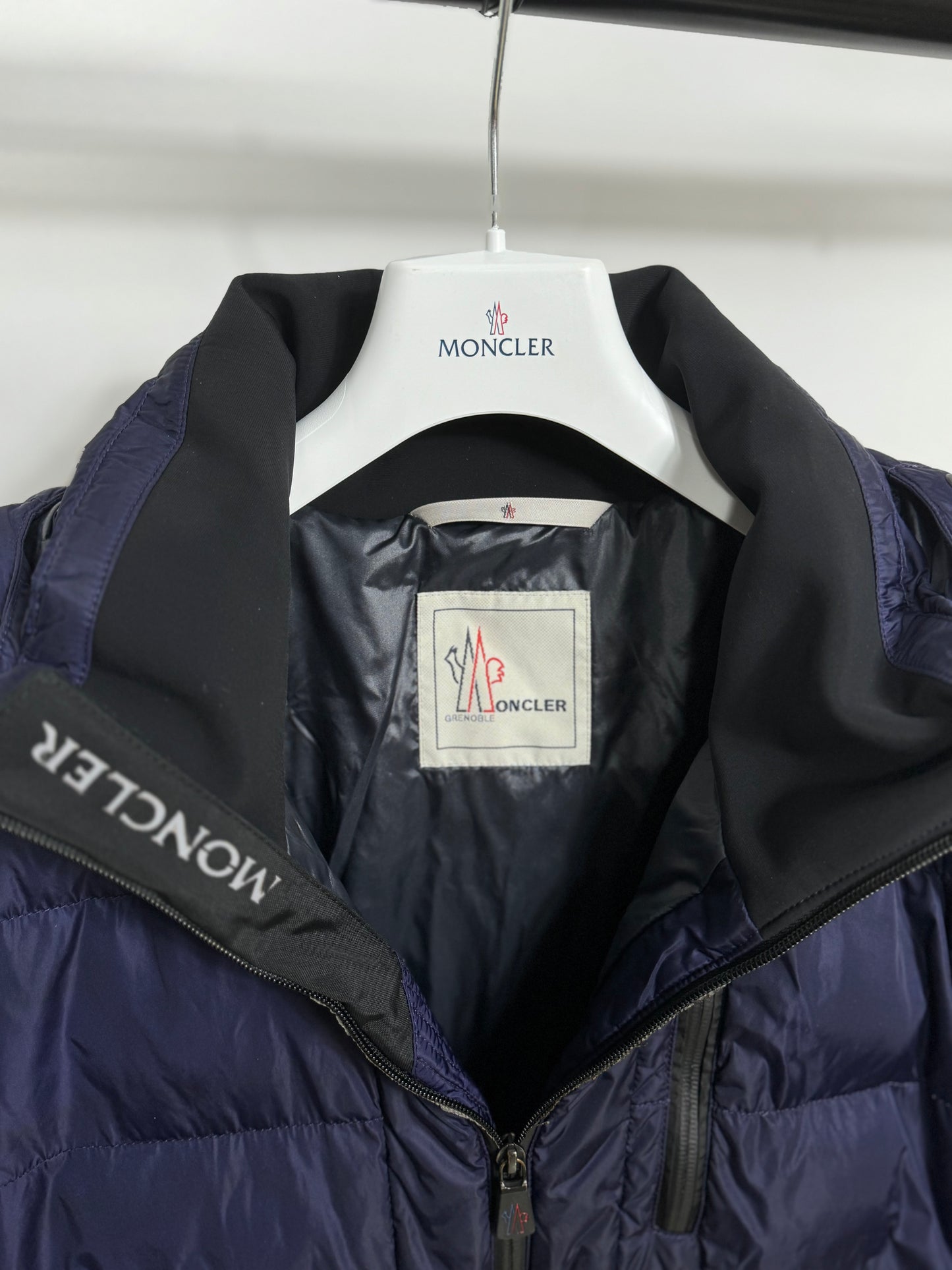Moncler Grenoble Soulare Jacket - Size 4