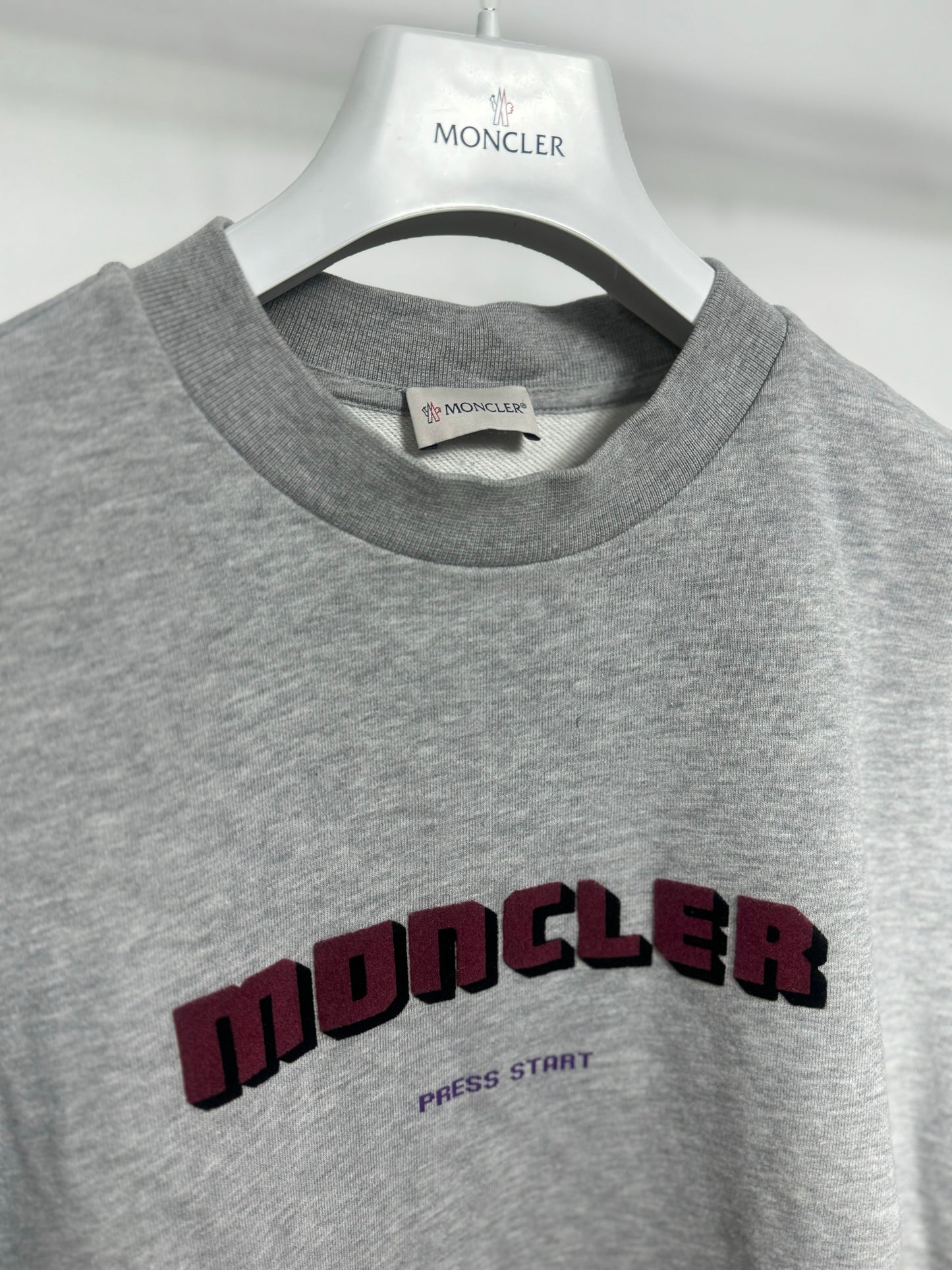 Moncler Crewneck - Size L