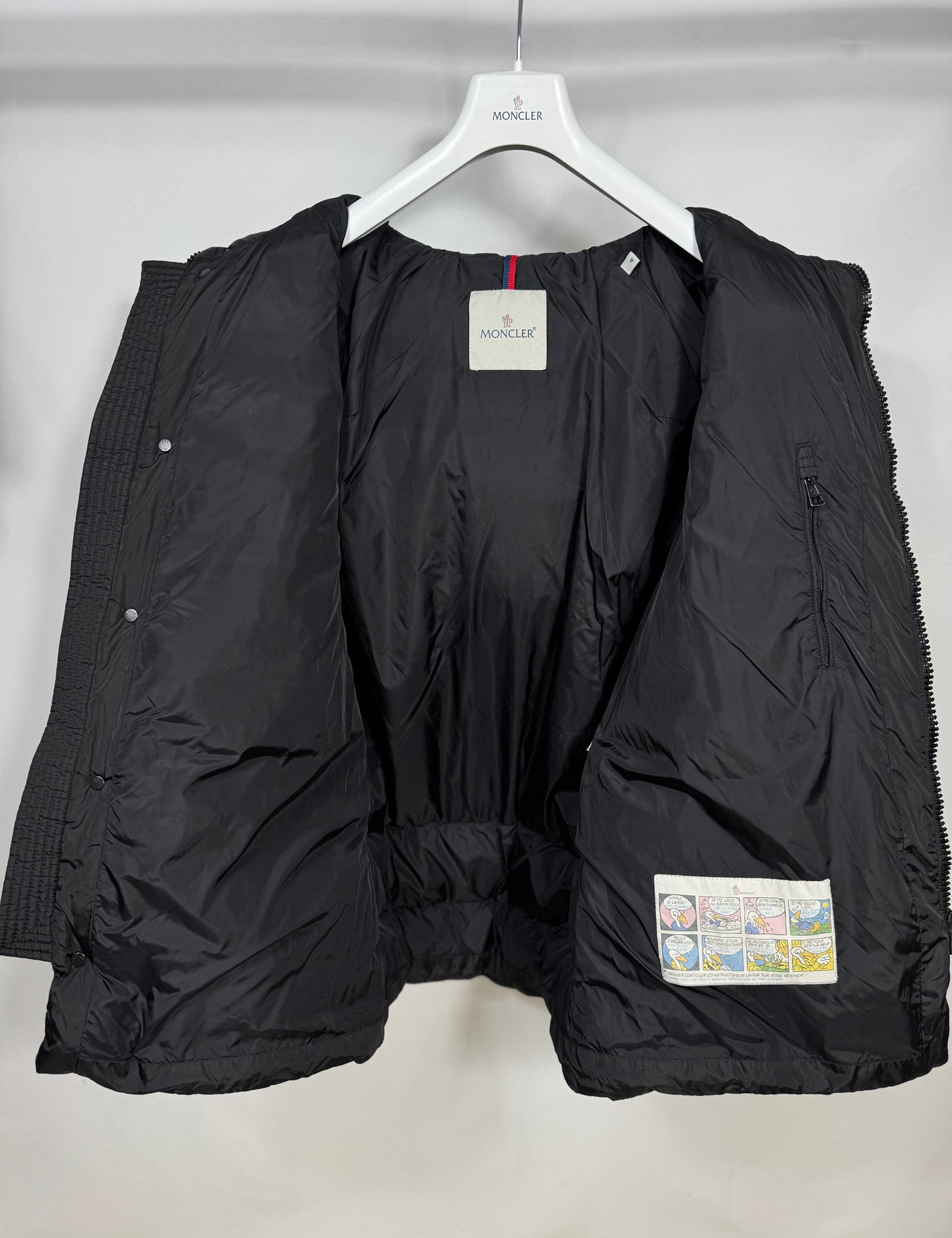 Moncler Dylan Jacket - Size 4