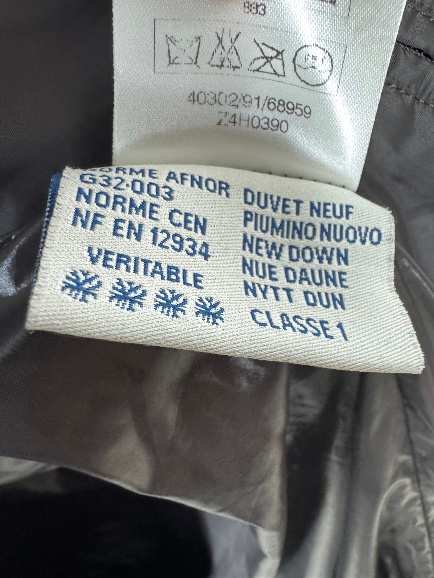 Moncler Puffer Jacket - Size 4