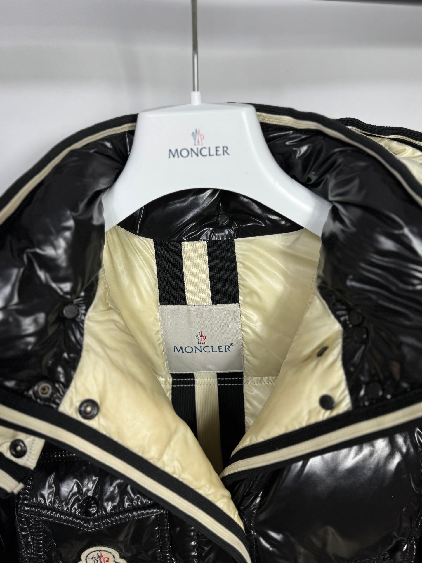 Moncler Quincy Jacket - Size 3