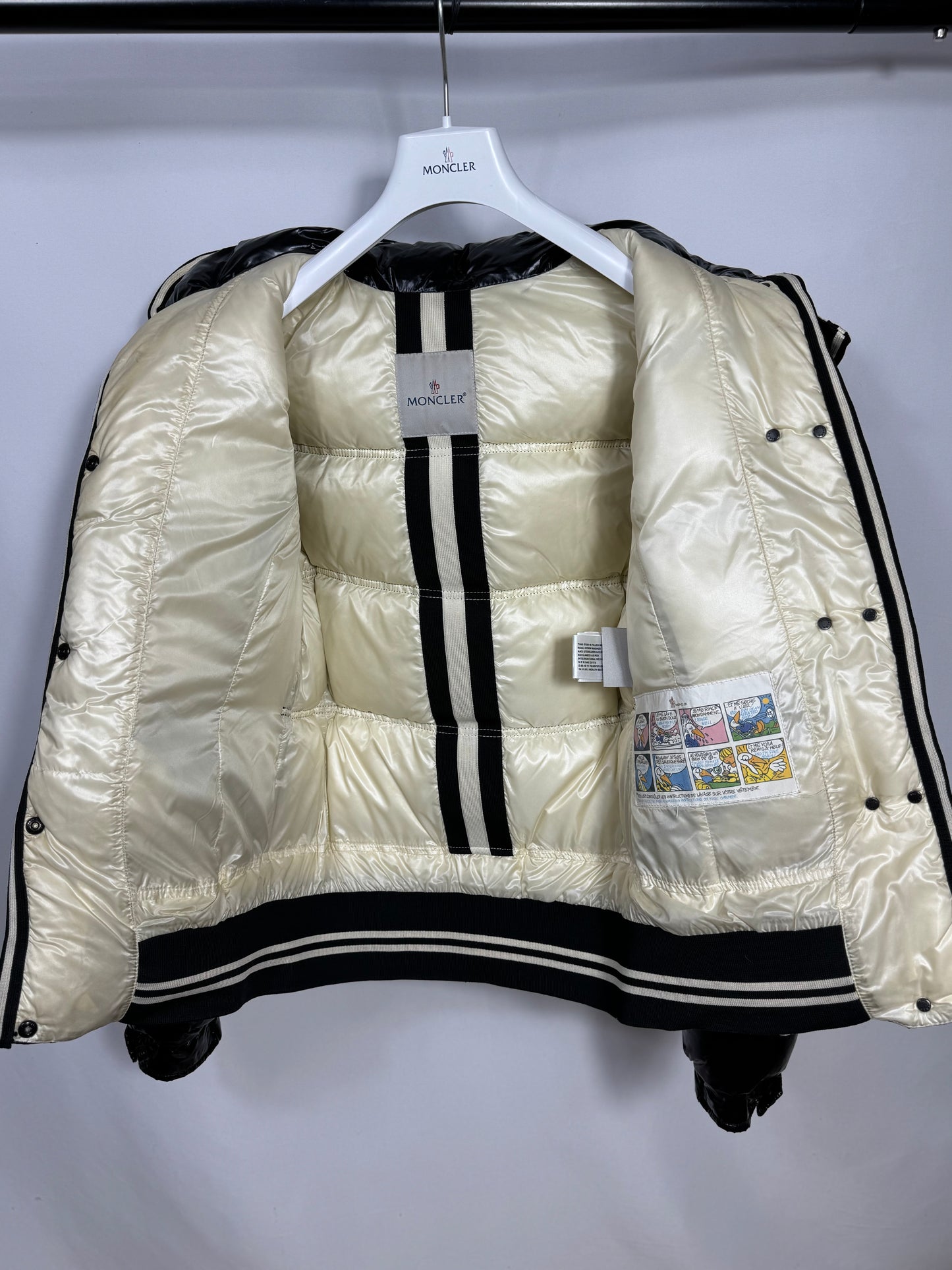 Moncler Quincy Jacket - Size 3