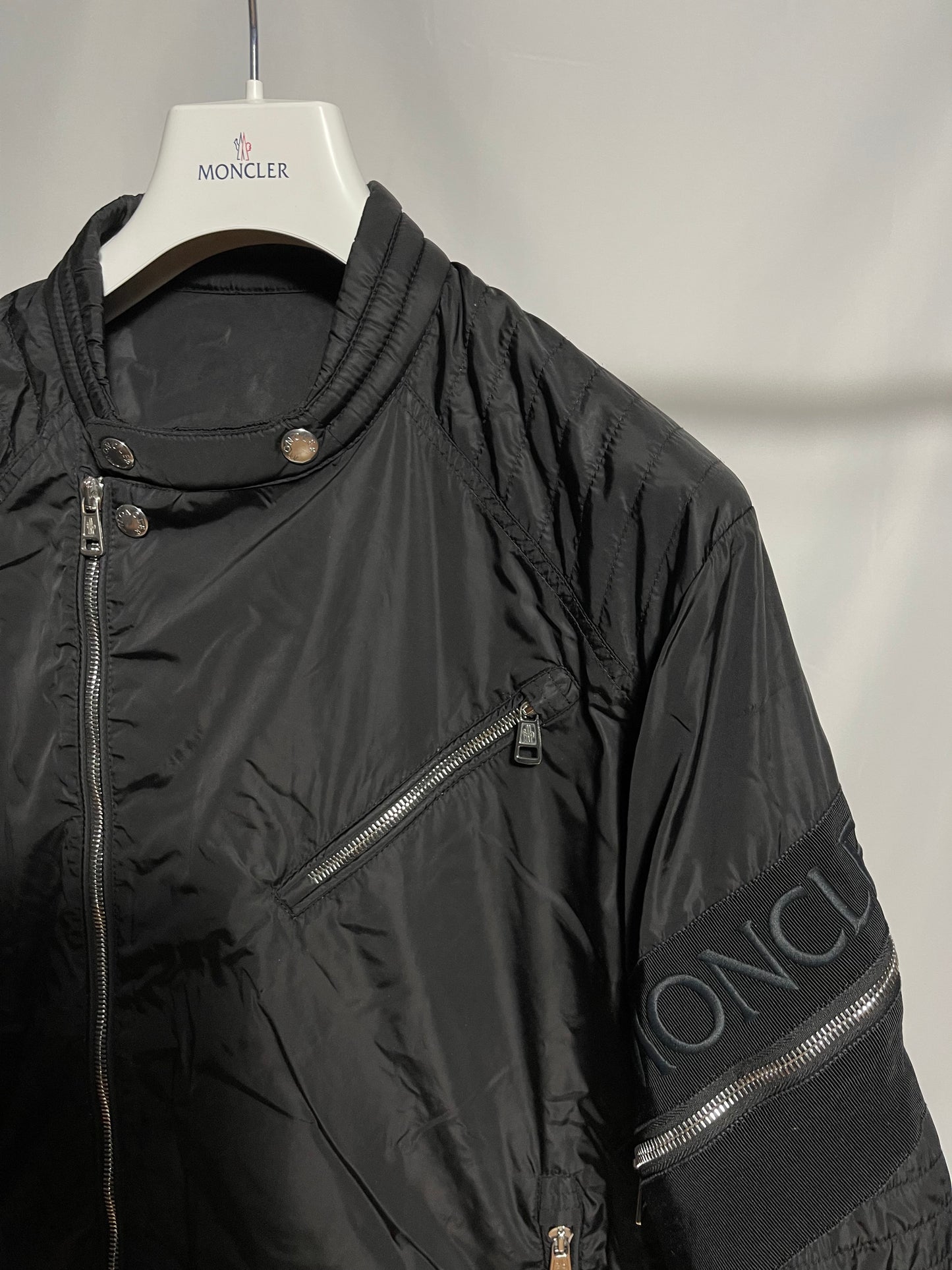 Moncler Jaur Jacket - Size 4