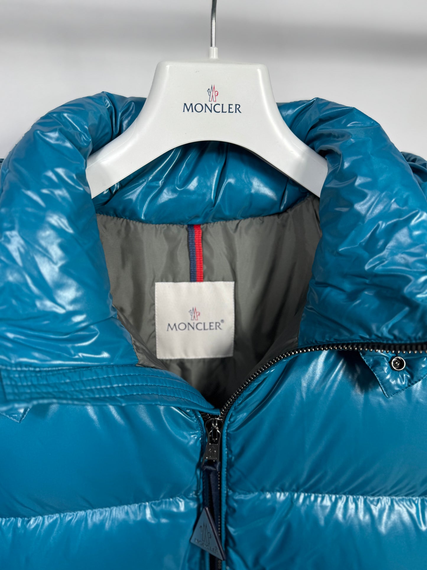 Moncler Leanm Puffer Jacket