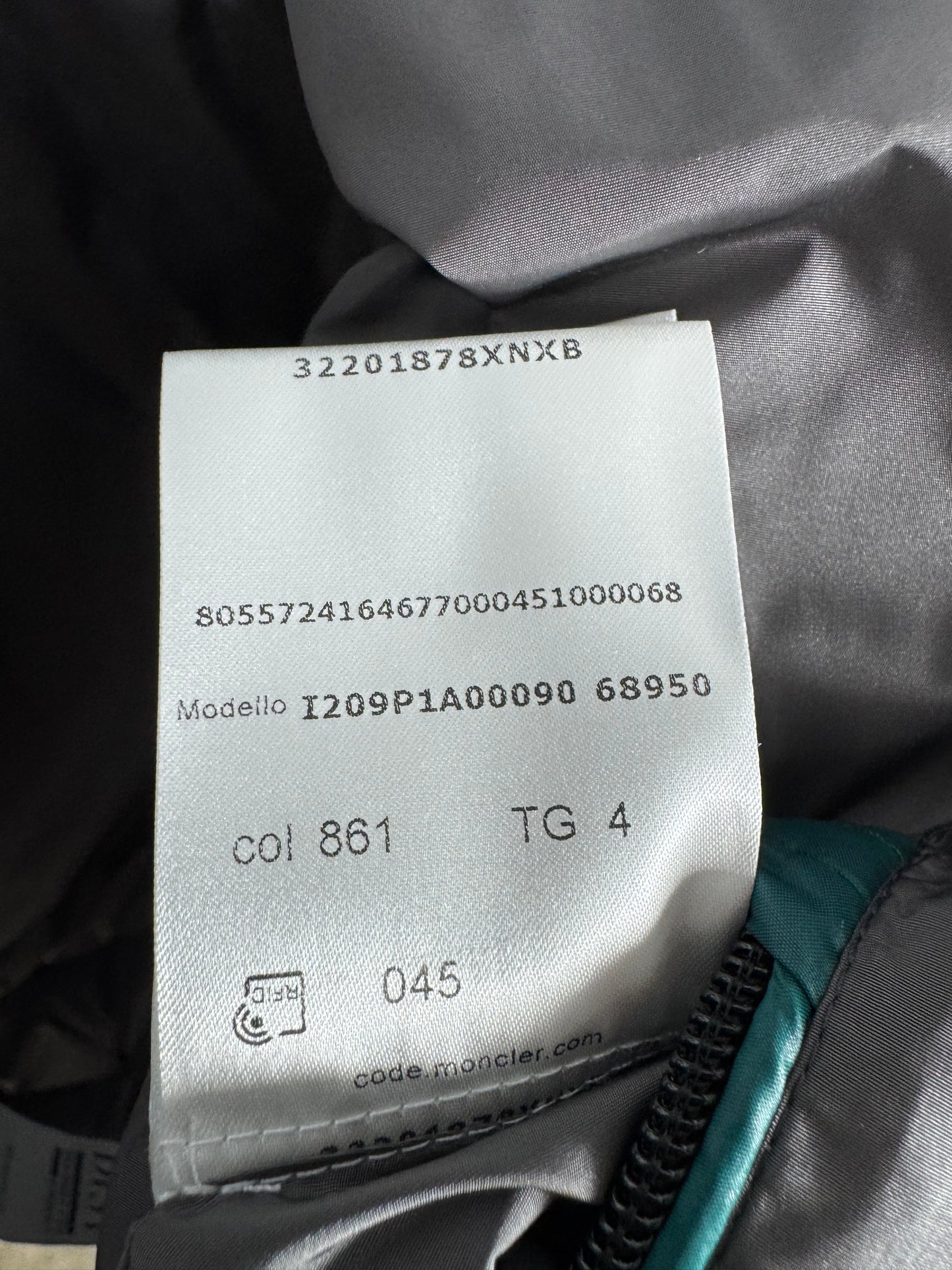 Moncler Leanm Puffer Jacket