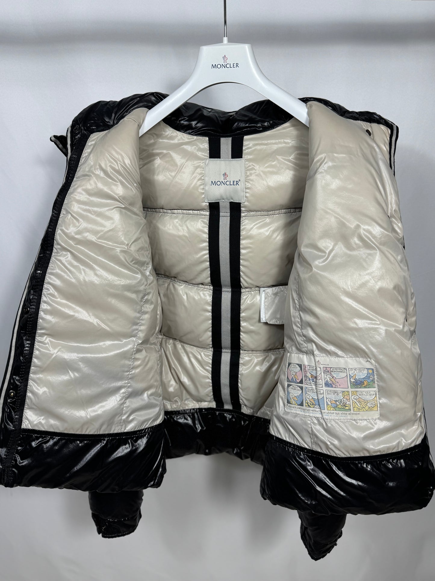 Moncler Quincy Jacket - Size 3