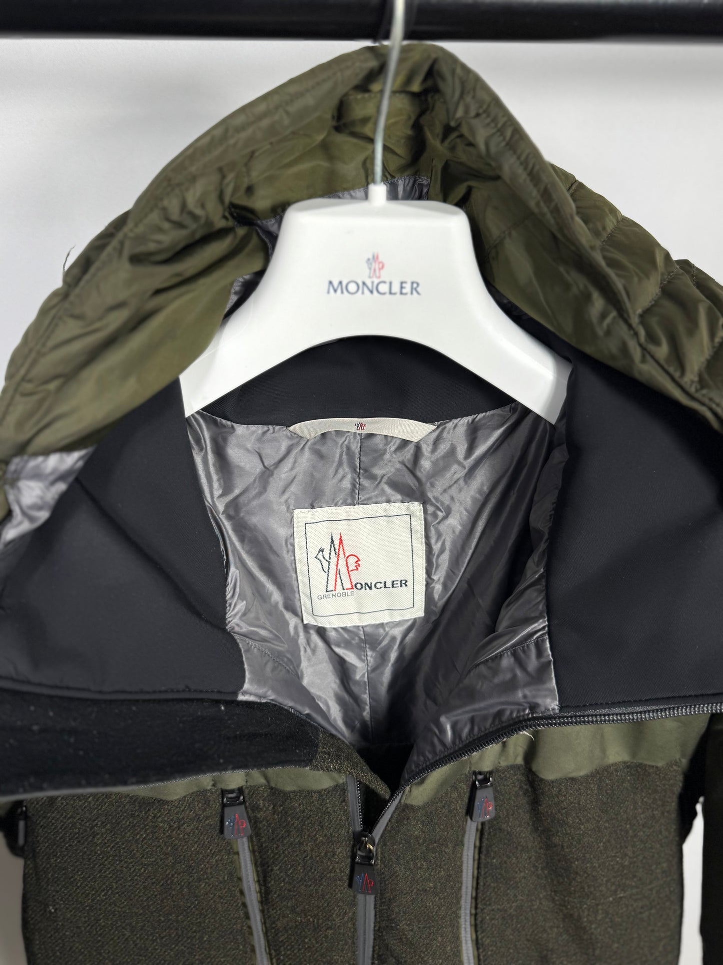 Moncler Balaitous Jacket - Size 6