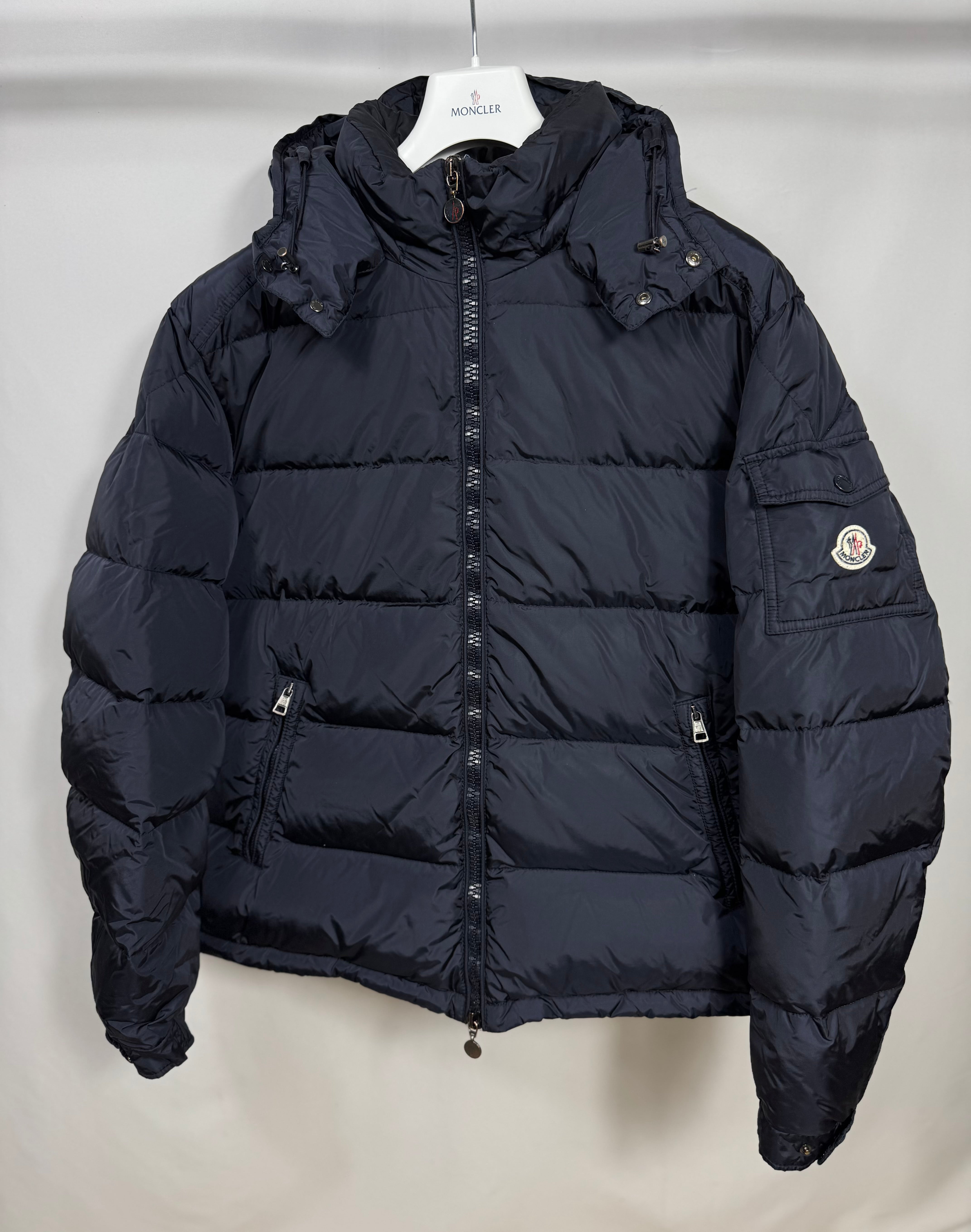Moncler Maya Jacket - Size 7 – Luxura Collections