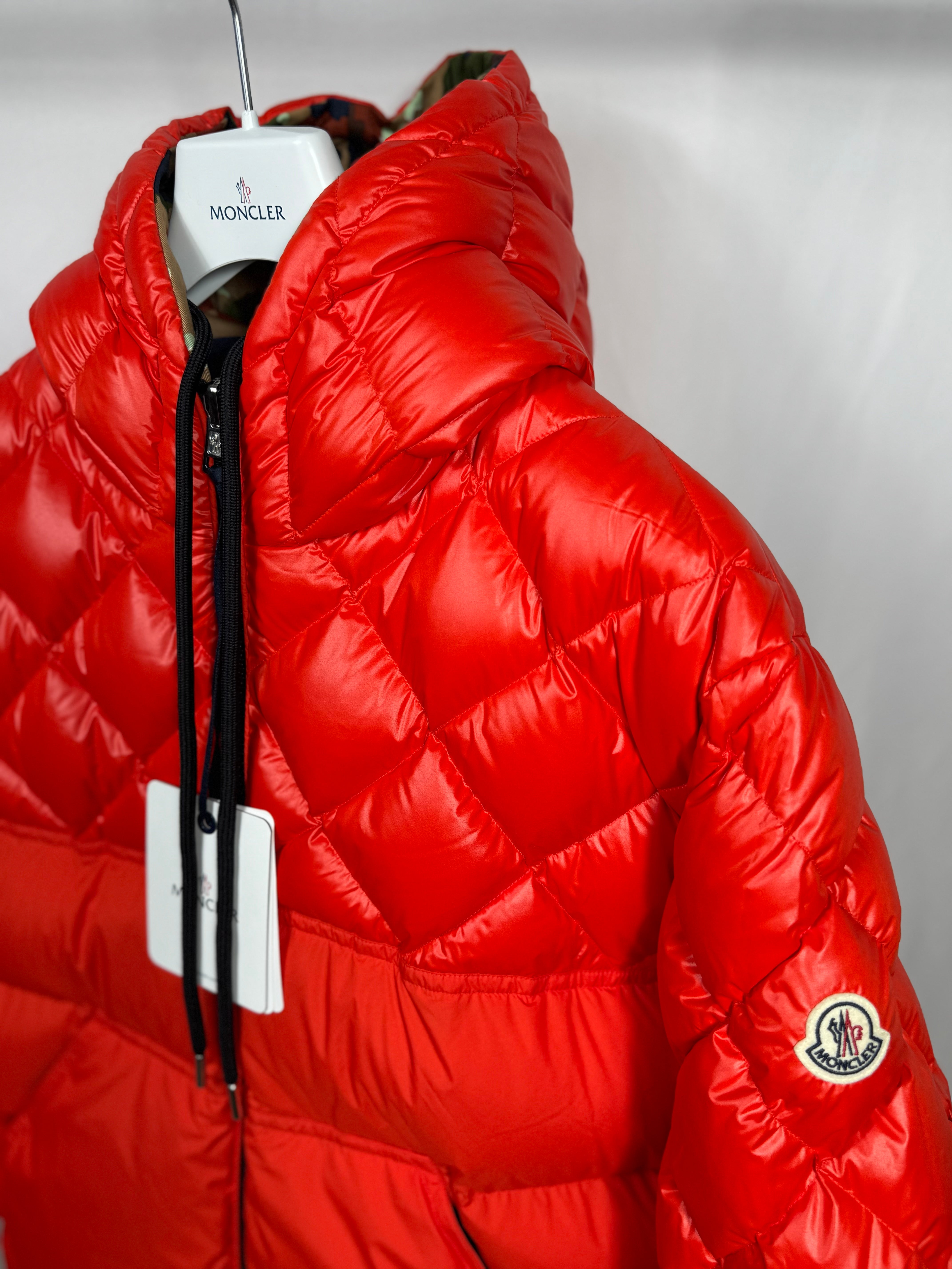 Moncler Slamet Reversible Jacket - Size 5 – Luxura Collections