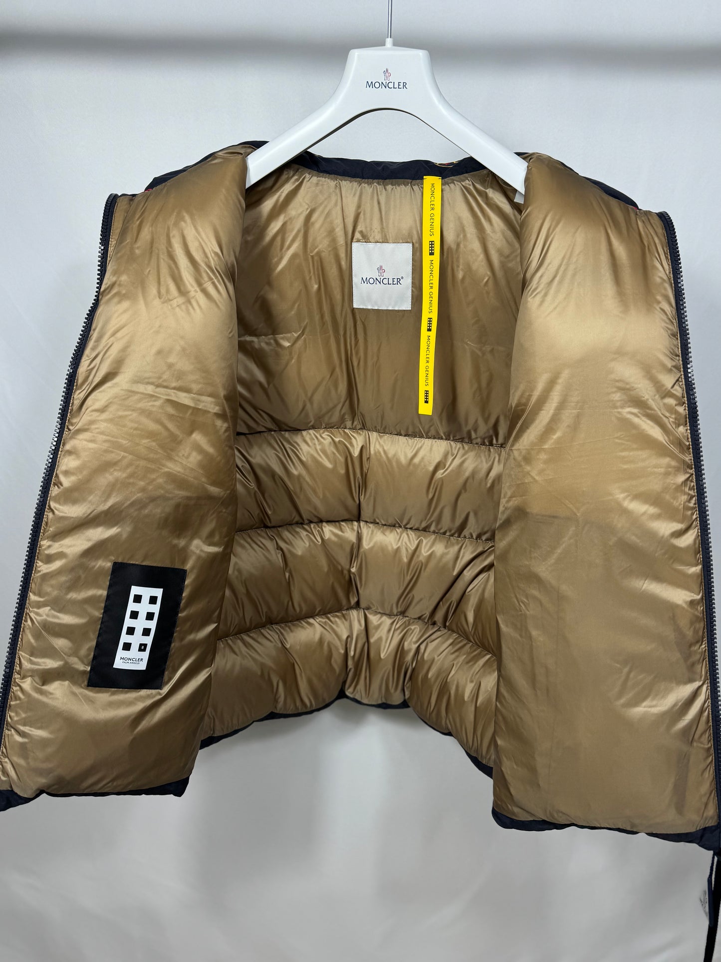 Moncler Genius Henon Gilet - Size L