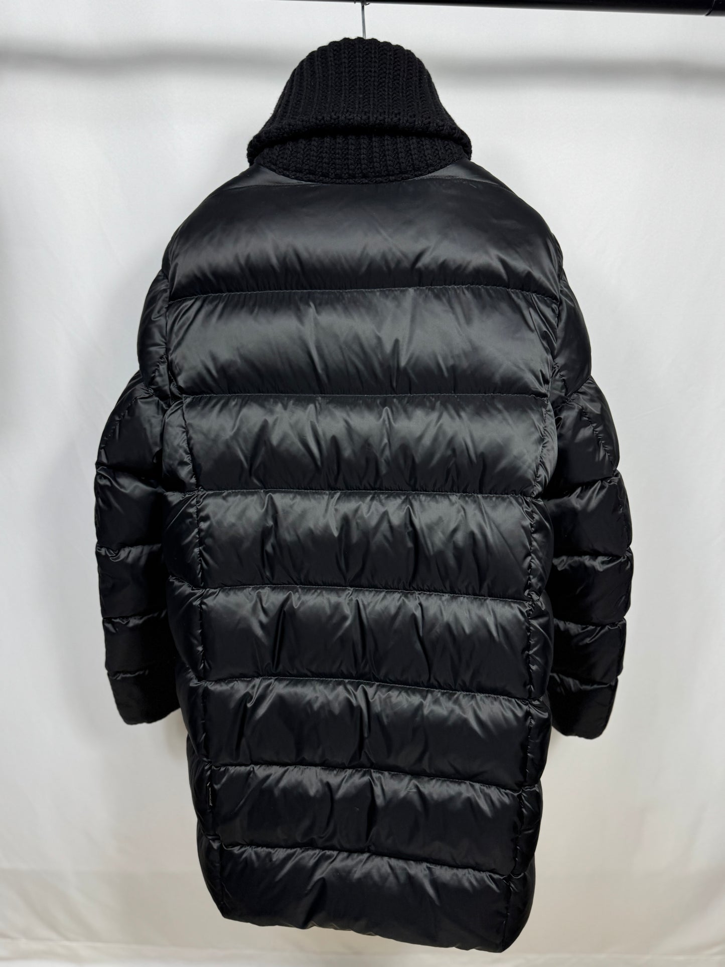 Moncler Laburnum Jacket - Size 4