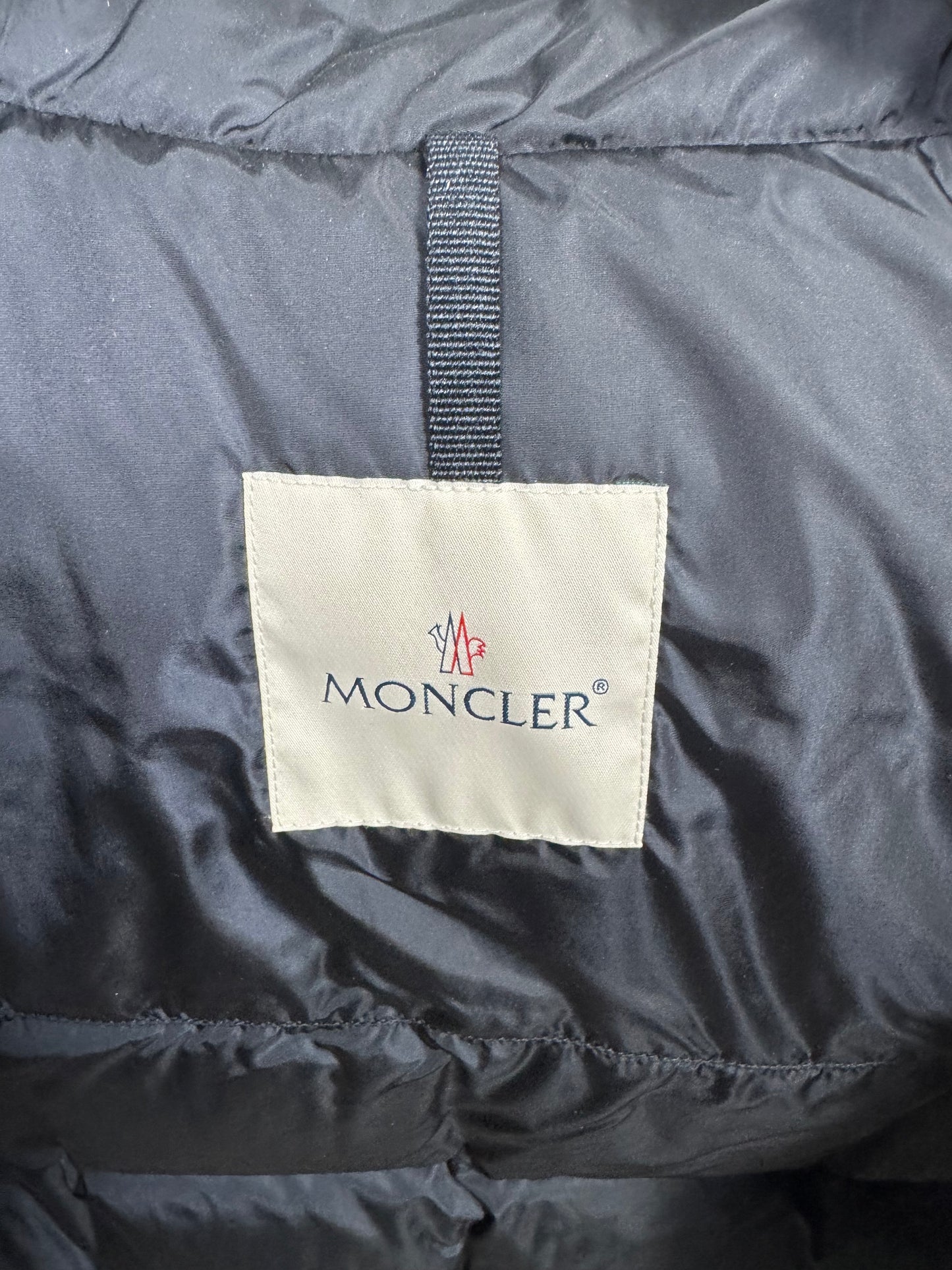 Moncler Cesar Gilet - Size 4