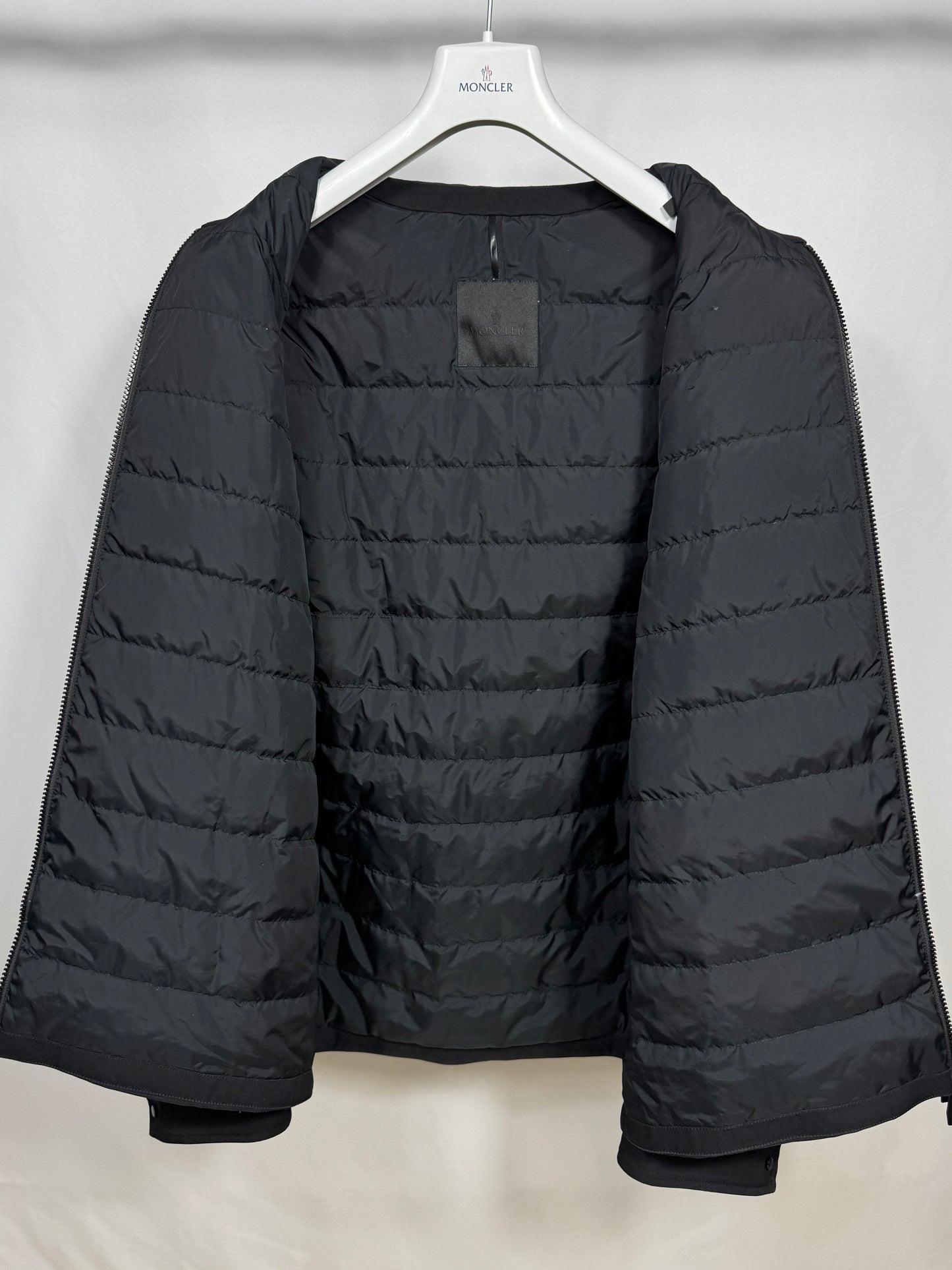 Moncler Balaitous Jacket - Size 4