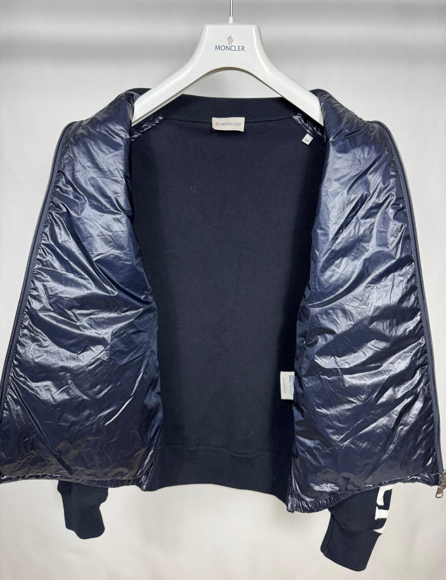 Moncler Maglia Cardigan - Size M