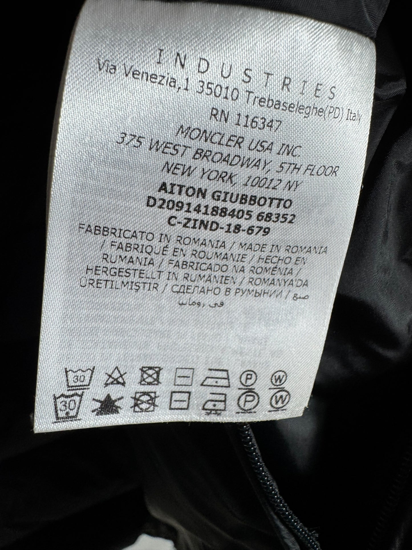 Moncler Aiton Jacket - Size 5