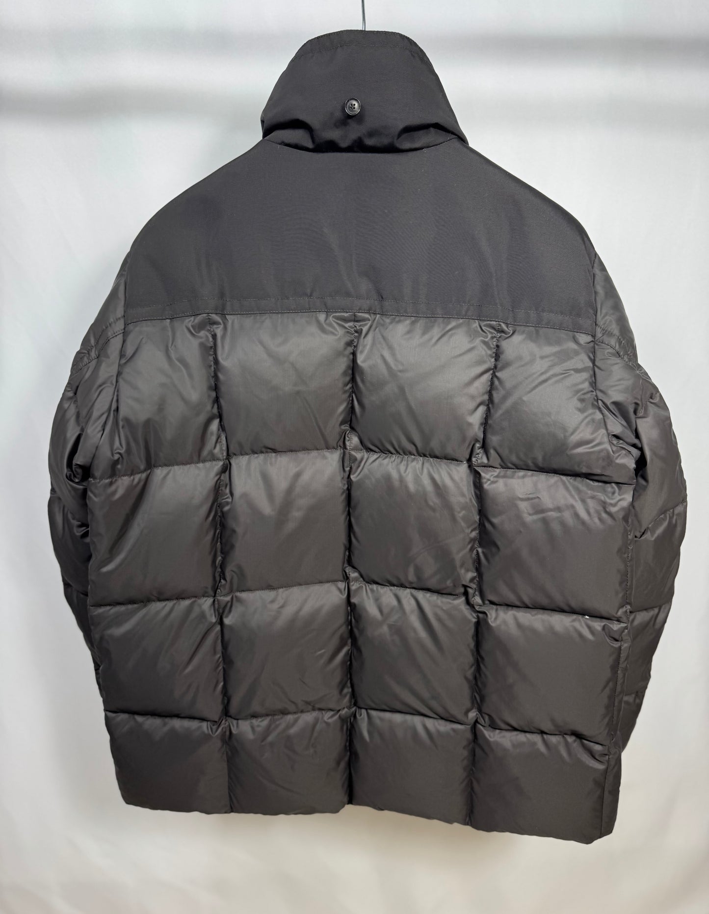 Moncler Puffer Jacket - Size 4