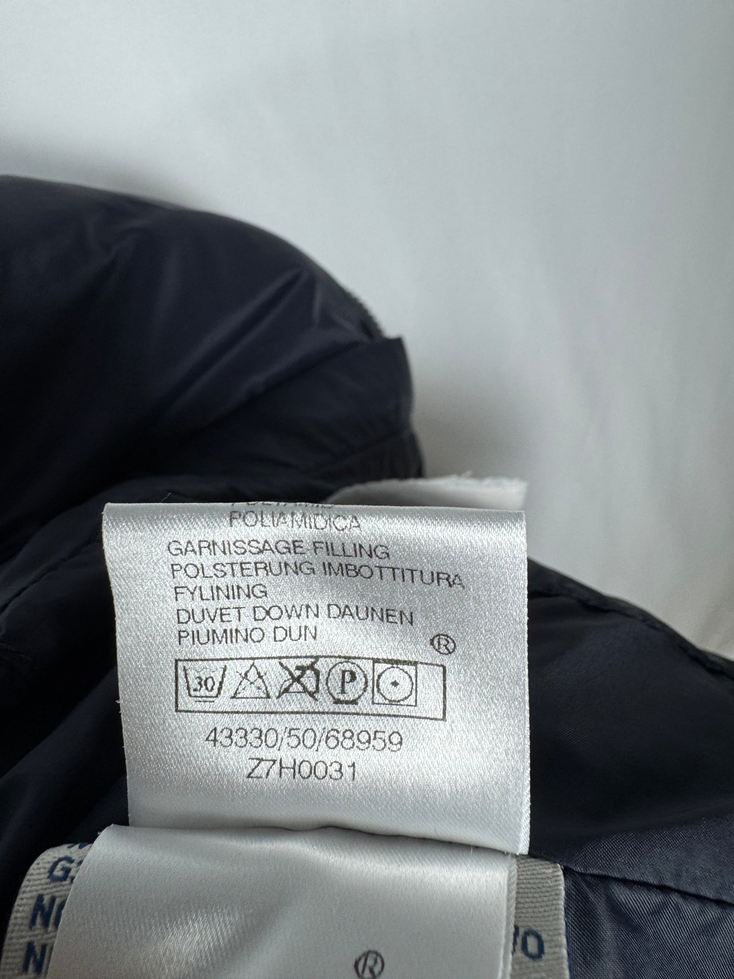 Moncler Gide Jacket - Size 5