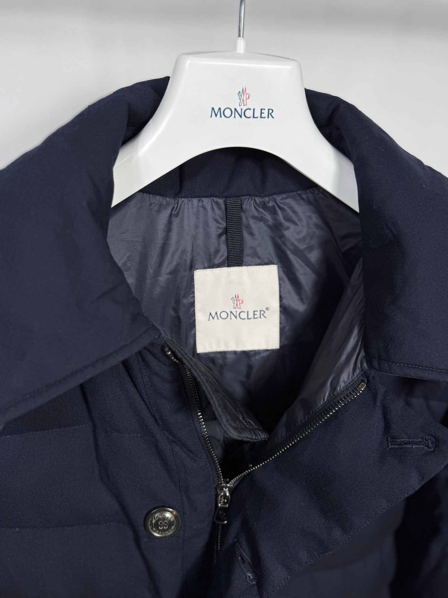 Moncler Villeroy Jacket - Size 2