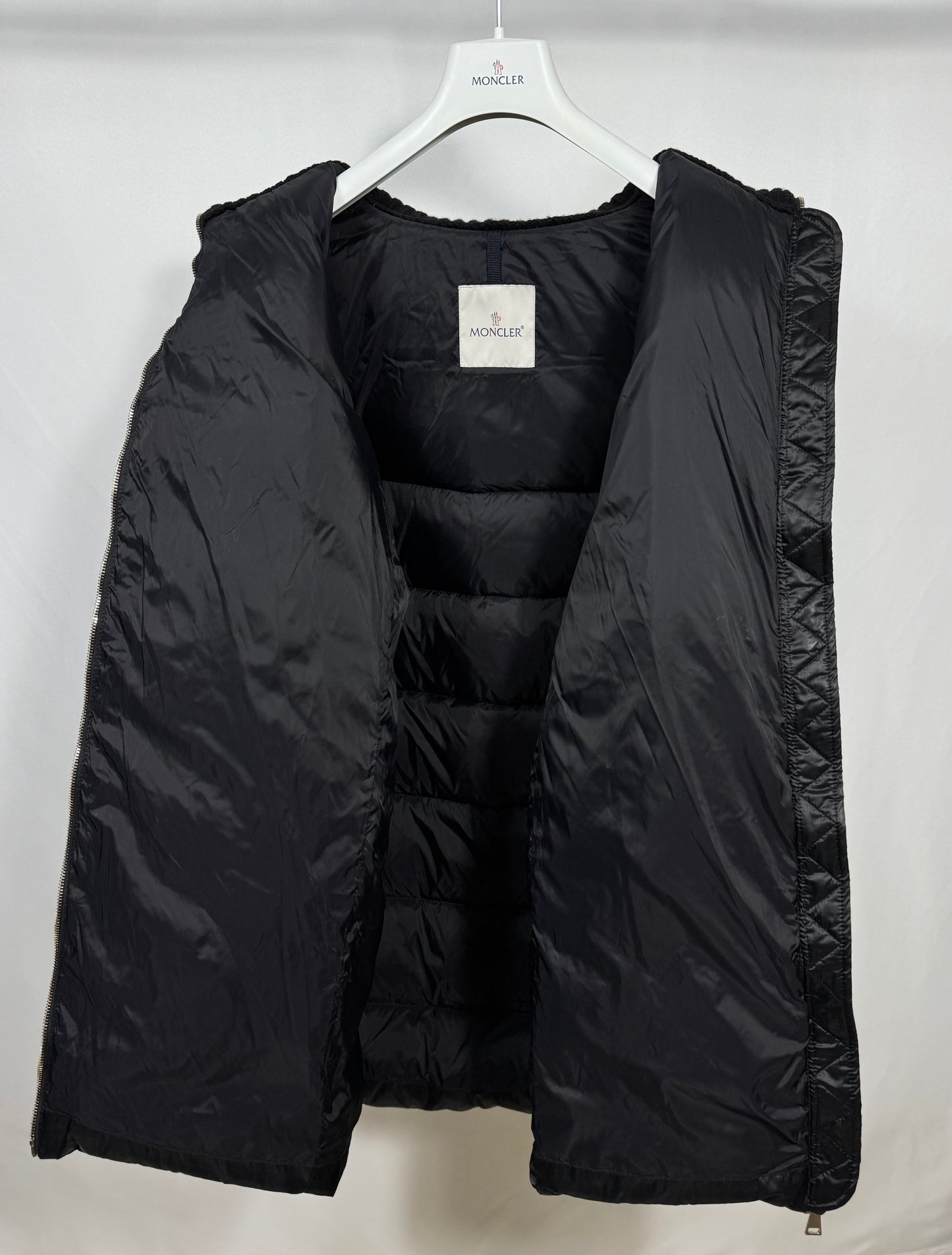 Moncler Laburnum Jacket - Size 4