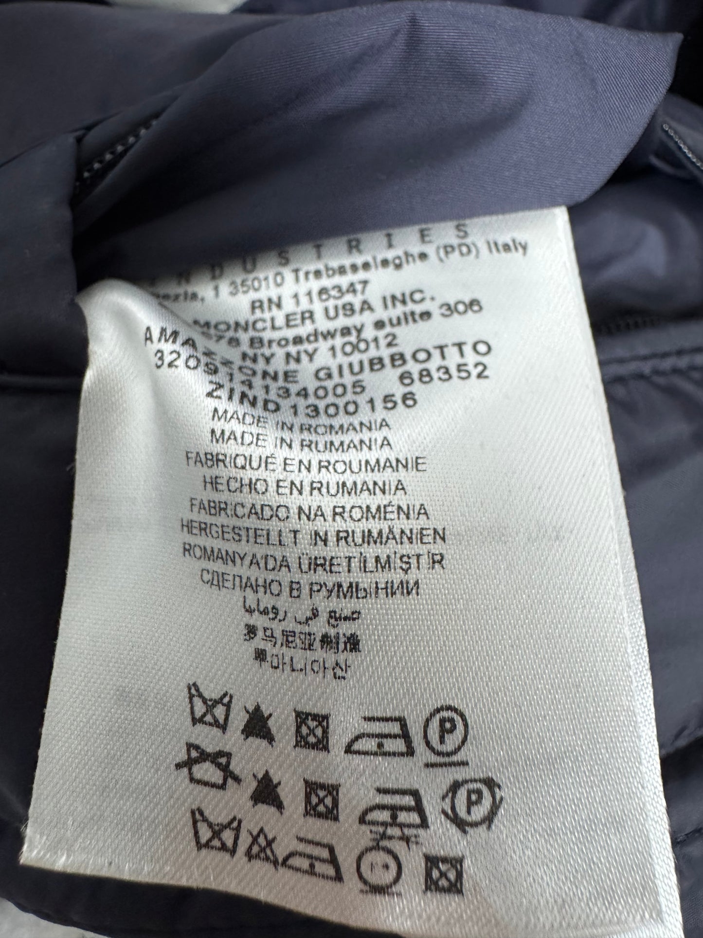 Moncler Amazzone Jacket - Size 3